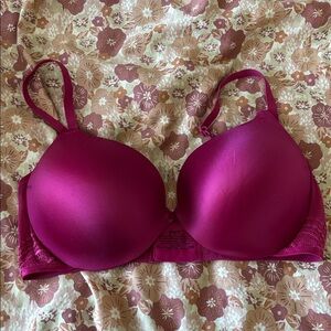 NWOT maidenform wonderbra 38D